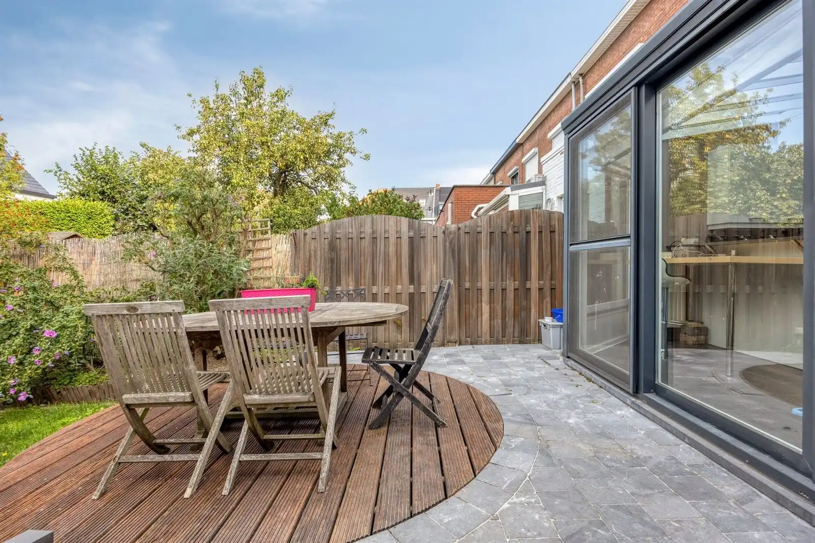 Instapklare gezinswoning met 4 slaapkamers op toplocatie in Elsdonk! foto 24