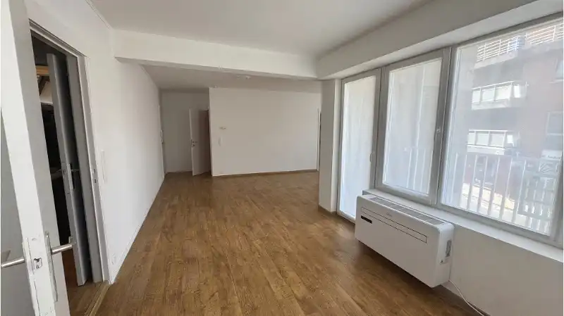 Comfortabel 2-slaapkamerappartement met Terras te huur in Zottegem foto 2