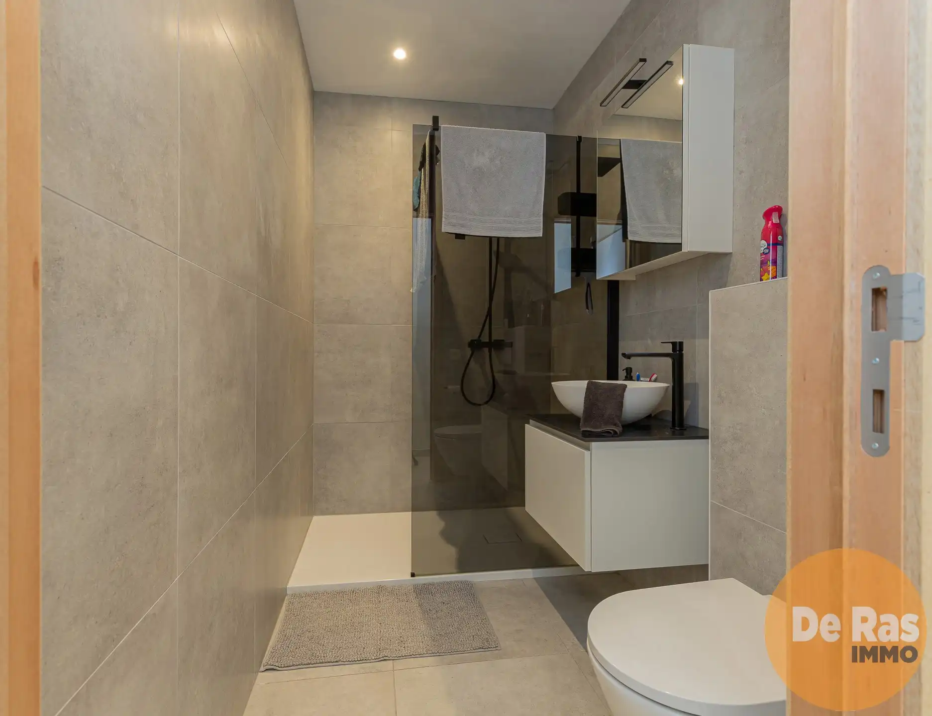 WETTEREN - Gelijkvloersappartement met 1 slpk en garage foto 6