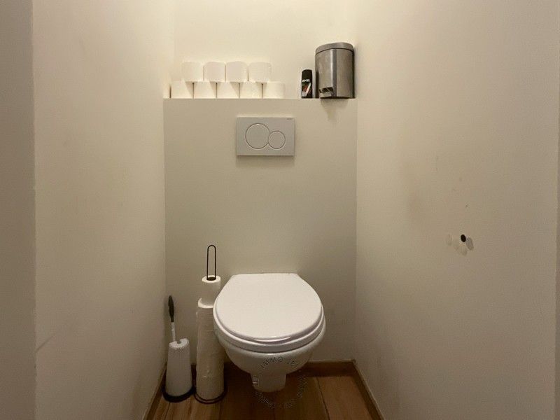 Gunstig gelegen appartement met twee slaapkamers, terras, tuin en autostaanplaats foto 11