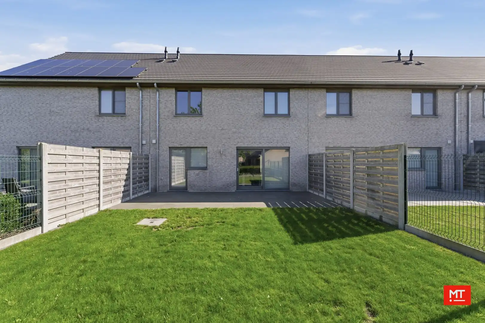 Recente, instapklare woning met 3 slpk, zonnige tuin en garage op het einde van een doodlopende straat in Langemark foto 17