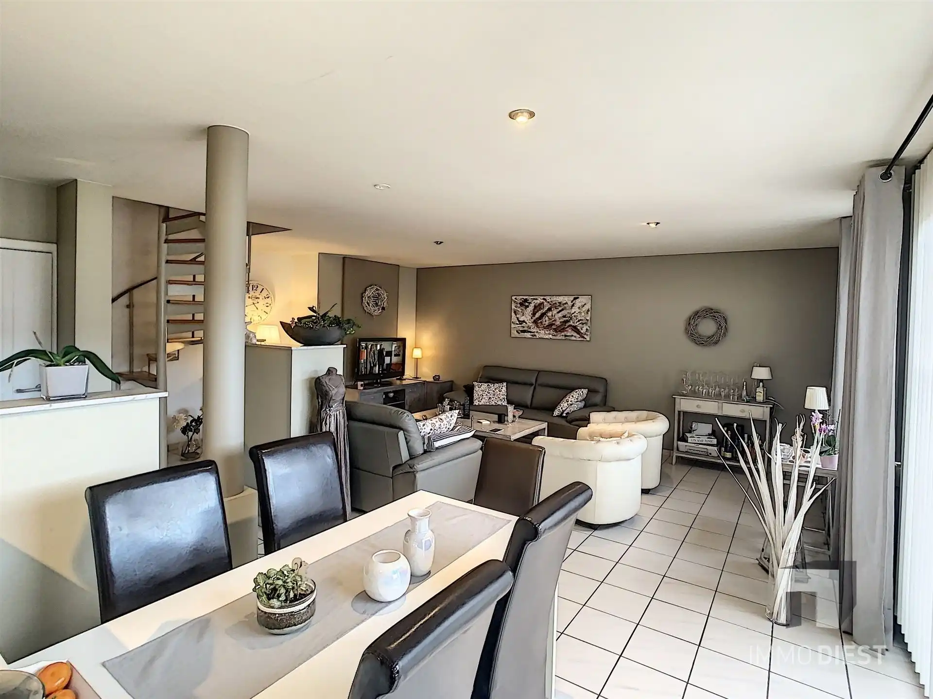 Triplex appartement centrum Tessenderlo foto 6