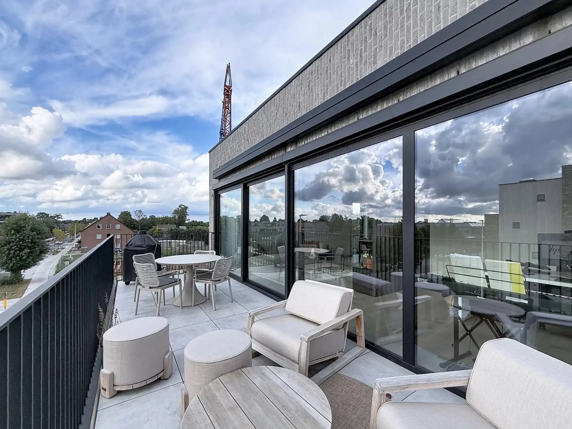 LUXUEUS APPARTEMENT OP DE BOVENSTE VERDIEPING IN HARTJE LOMMEL foto 12