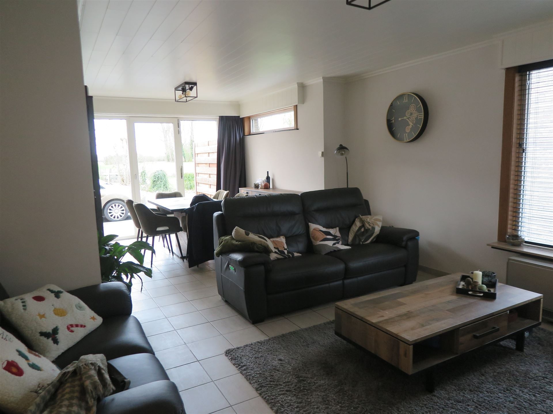 Gezellig 2-slaapkamerhuis in Bassevelde met tuin foto {{pictureIndex}}