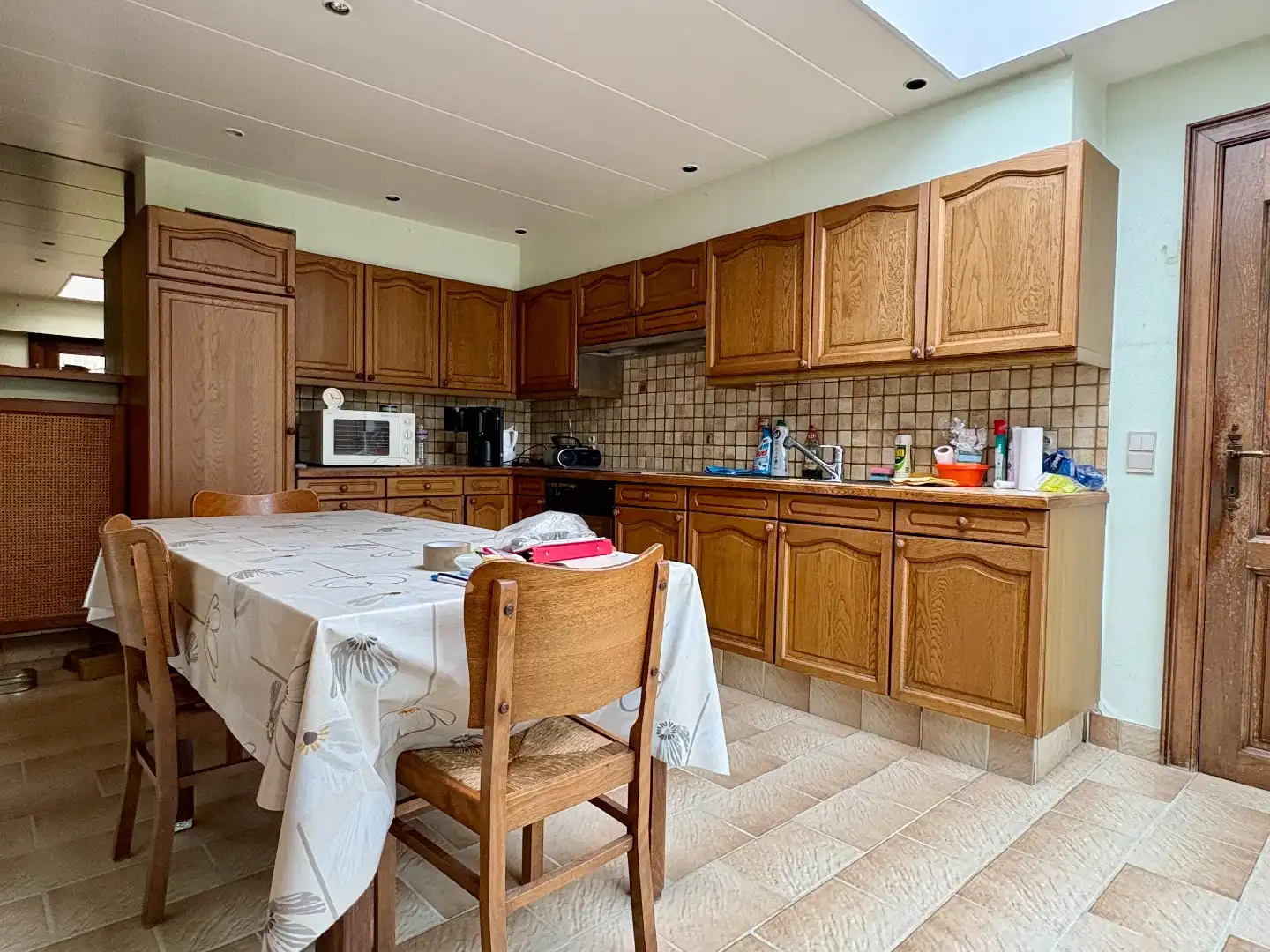 Gelijkvloerse woning op 408m² met 3slks, garage en tuin. foto 13