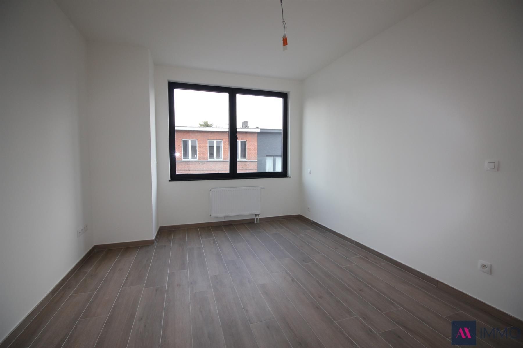 Prachtig nieuwbouw appartement met 2 slaapkamers en terras foto 8