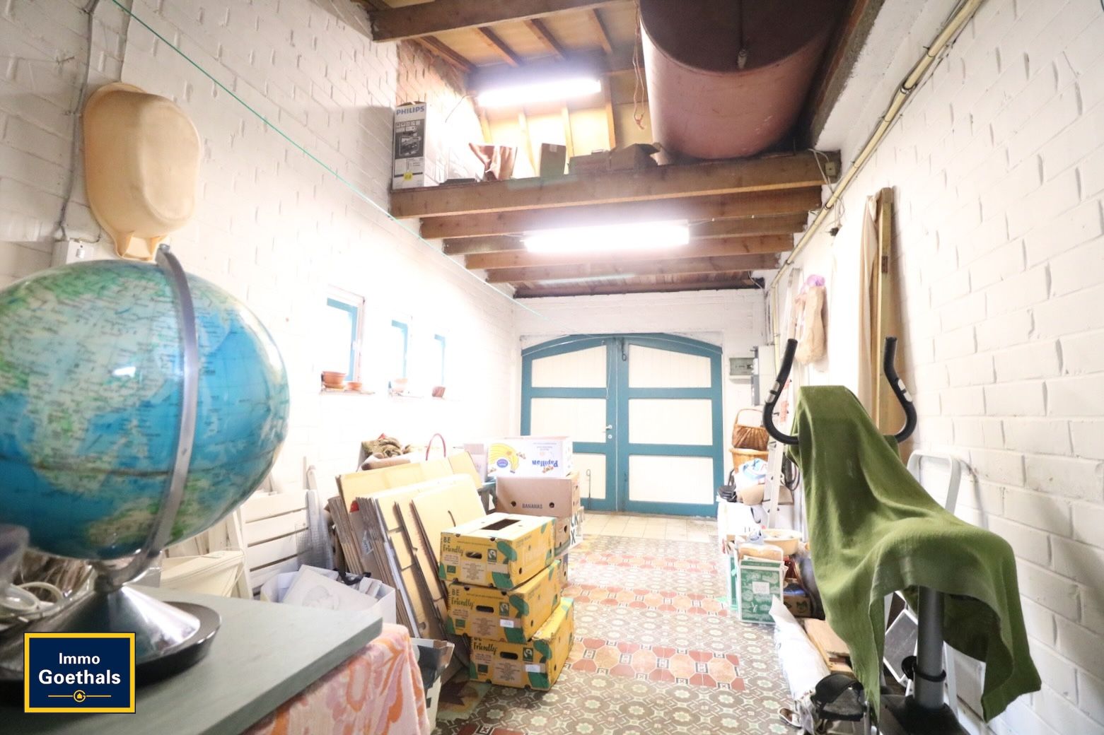 Charmante goed onderhouden villa met loods / magazijn van 656m²   foto 20
