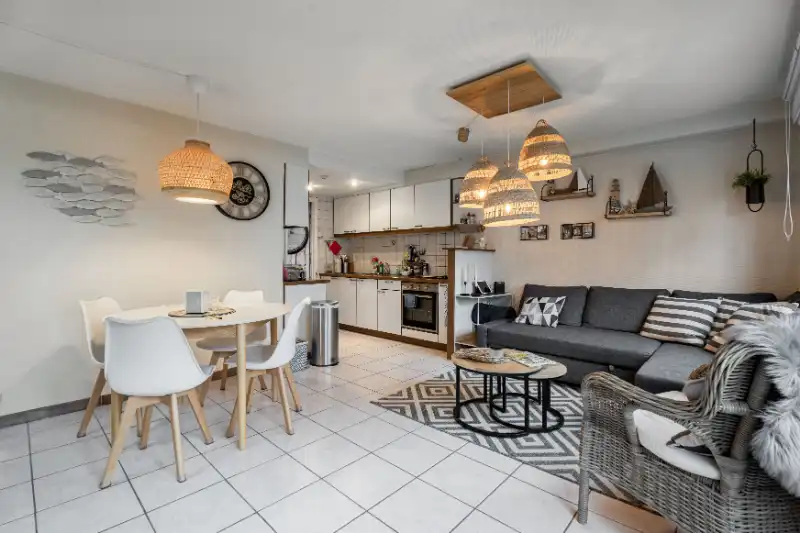 HALF OPEN BEBOUWING NABIJ DE MARKT VAN DE PANNE foto 22