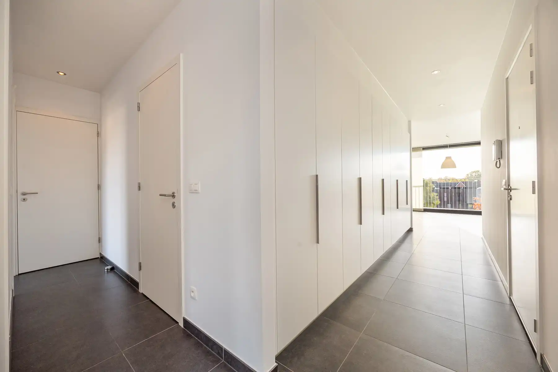 Appartement te huur foto 3