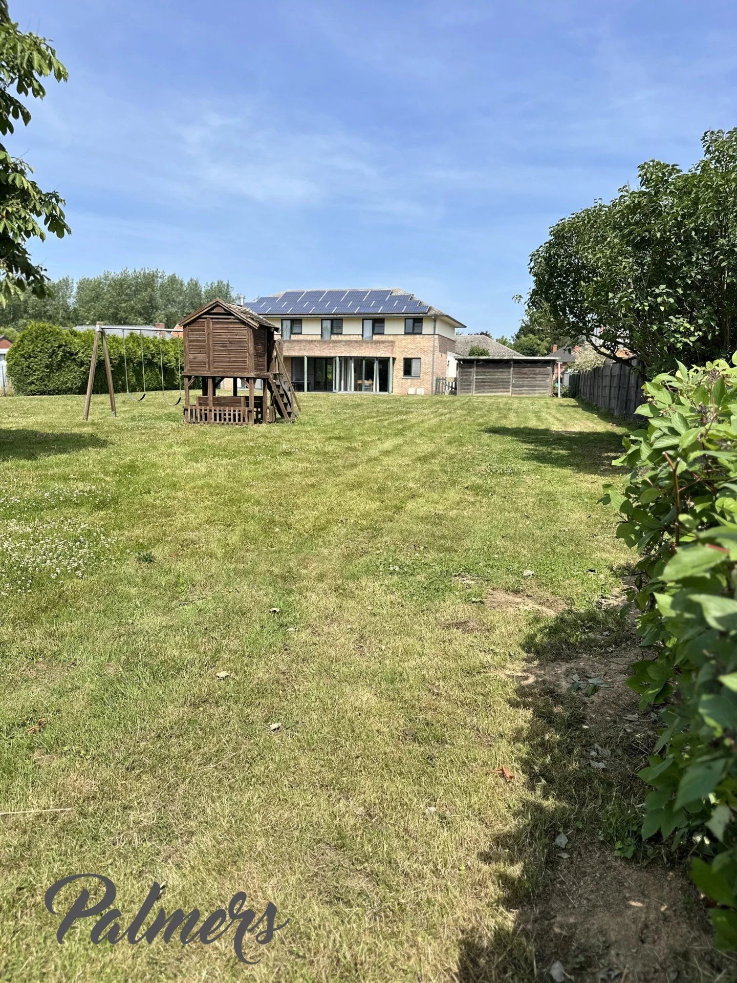 Veelzijdige villa foto 48
