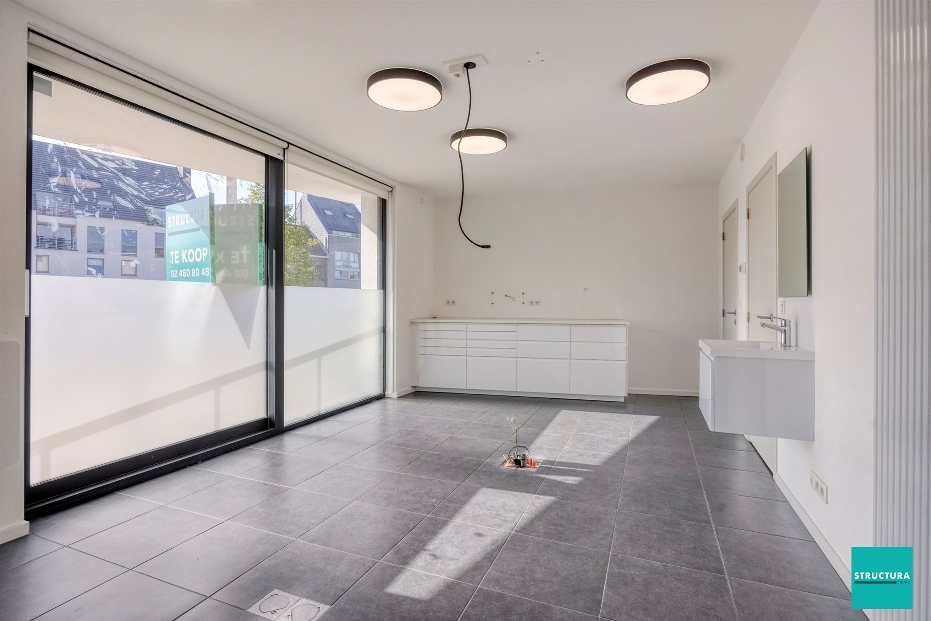 Praktijk/kantoor ih centrum met veel parkeermogelijkheden  foto 6