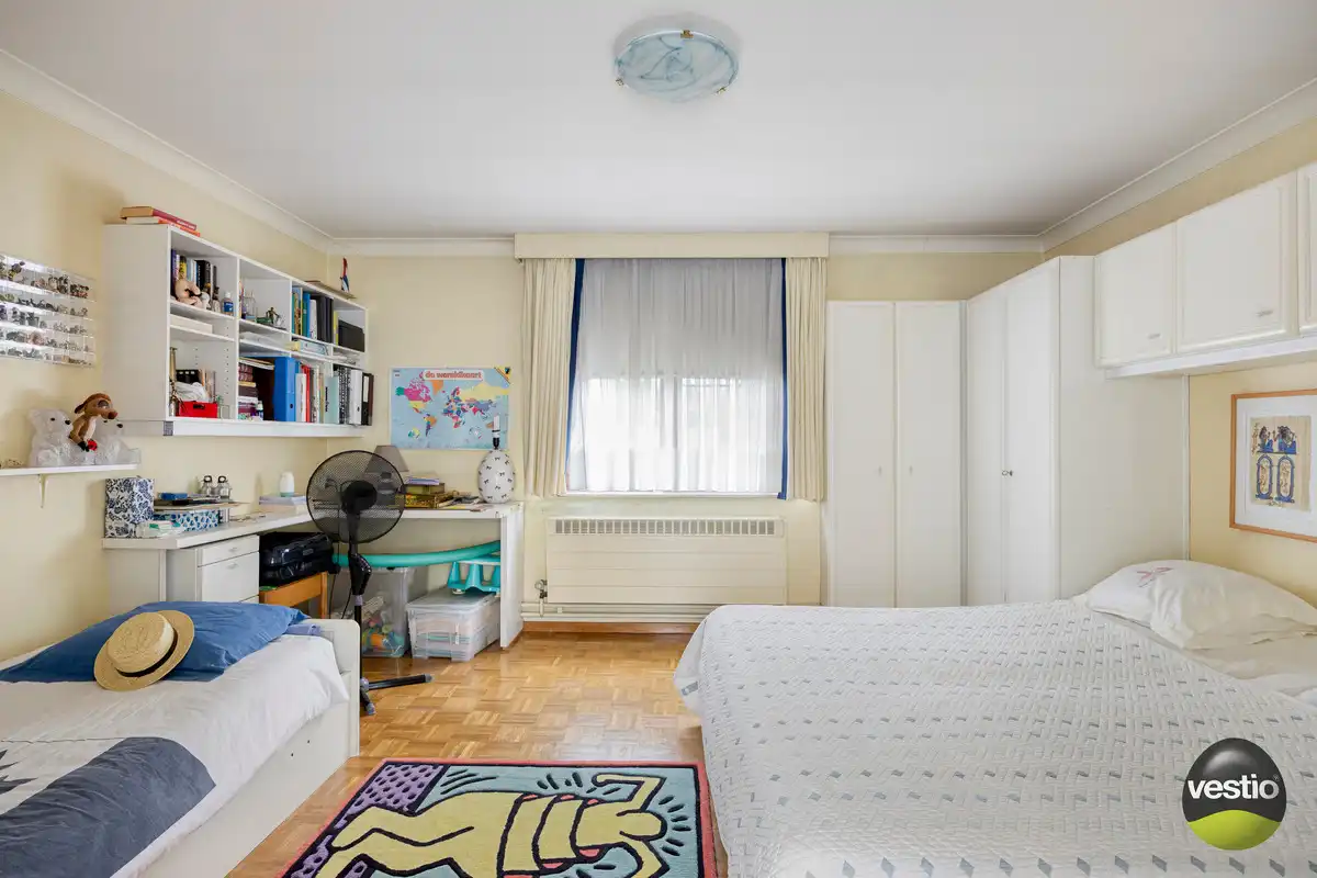 ROYALE WONING MET DOKTERSPRAKTIJK TE BILZEN HOESELT. foto 21