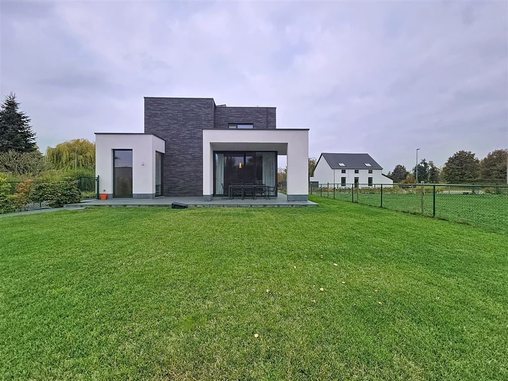 exclusieve vrijstaande woning foto 10