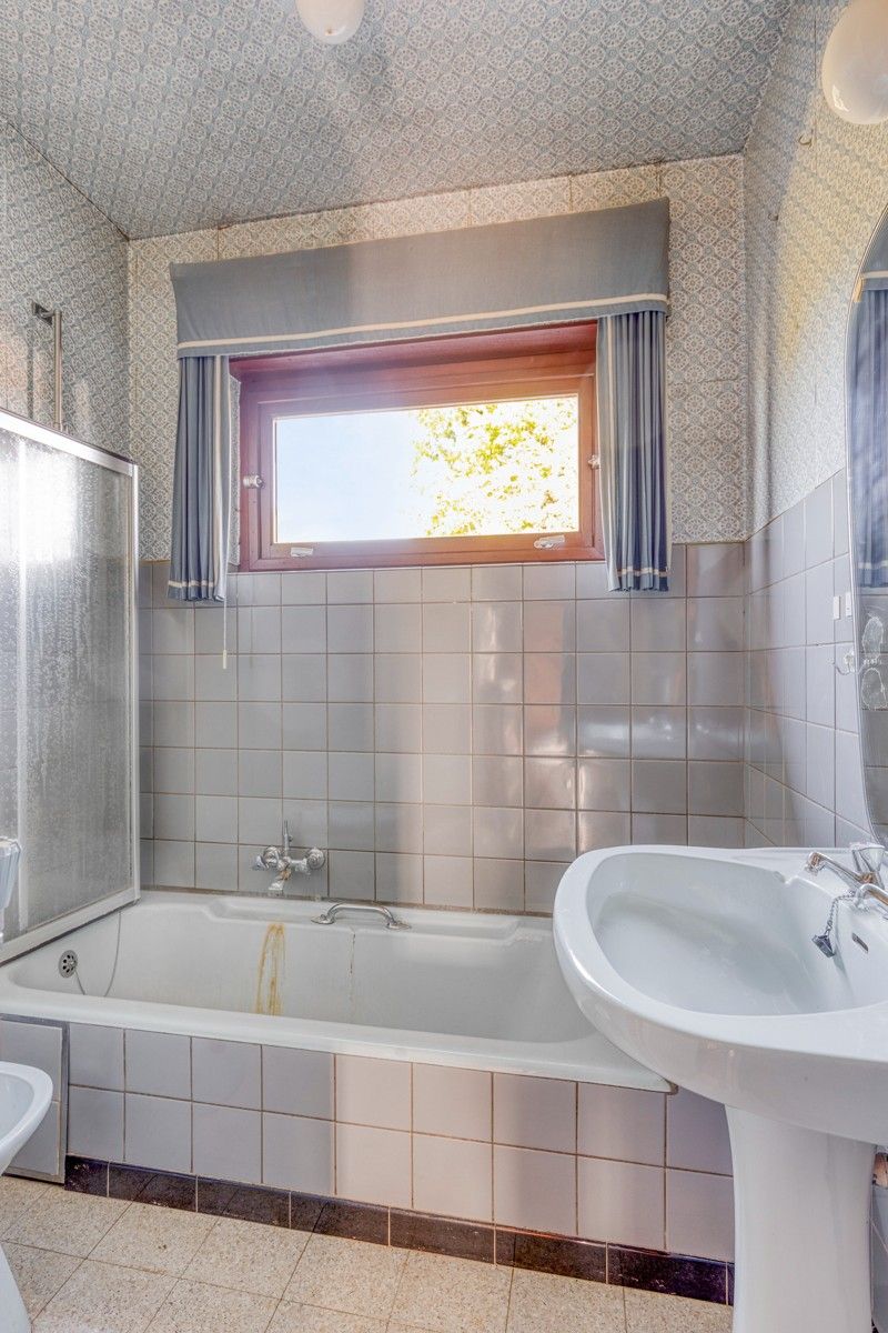 Woning met uniek zicht gelegen midden in de natuur. foto 15