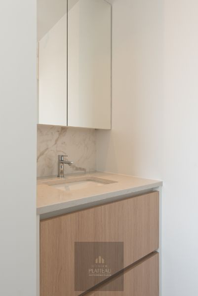 Volledig vernieuwd instapklaar 3 slpk-appartement op de zeedijk. foto 22