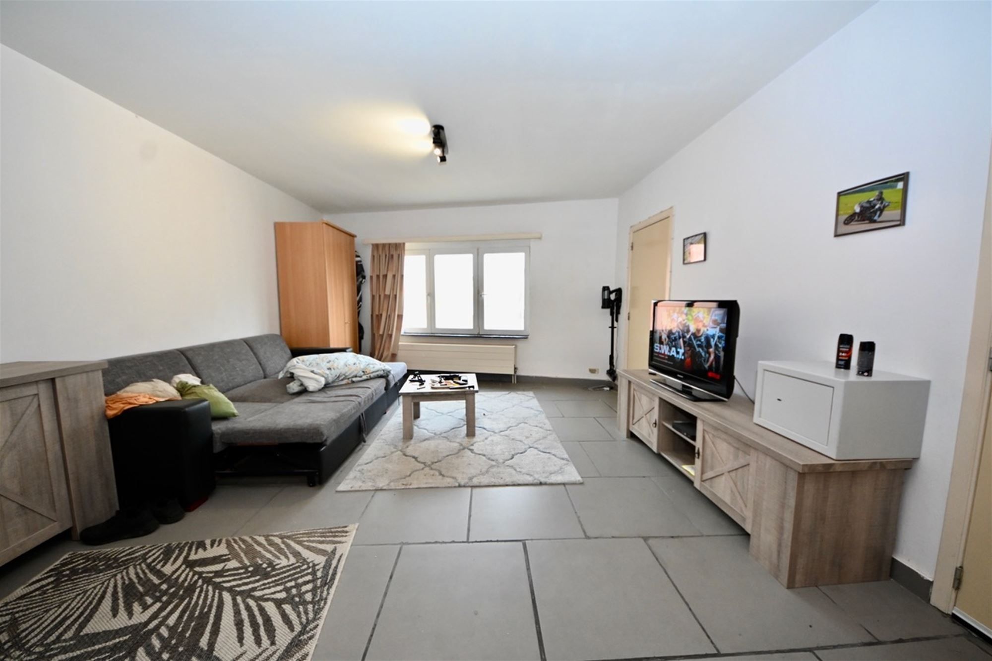 Appartement met 2 slaapkamers, garage en terras. foto 3