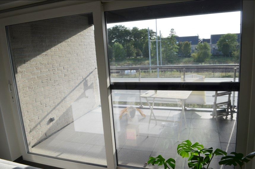 Appartement met twee slaapkamers, autostaanplaats en kelderberging in het centrum. foto 4
