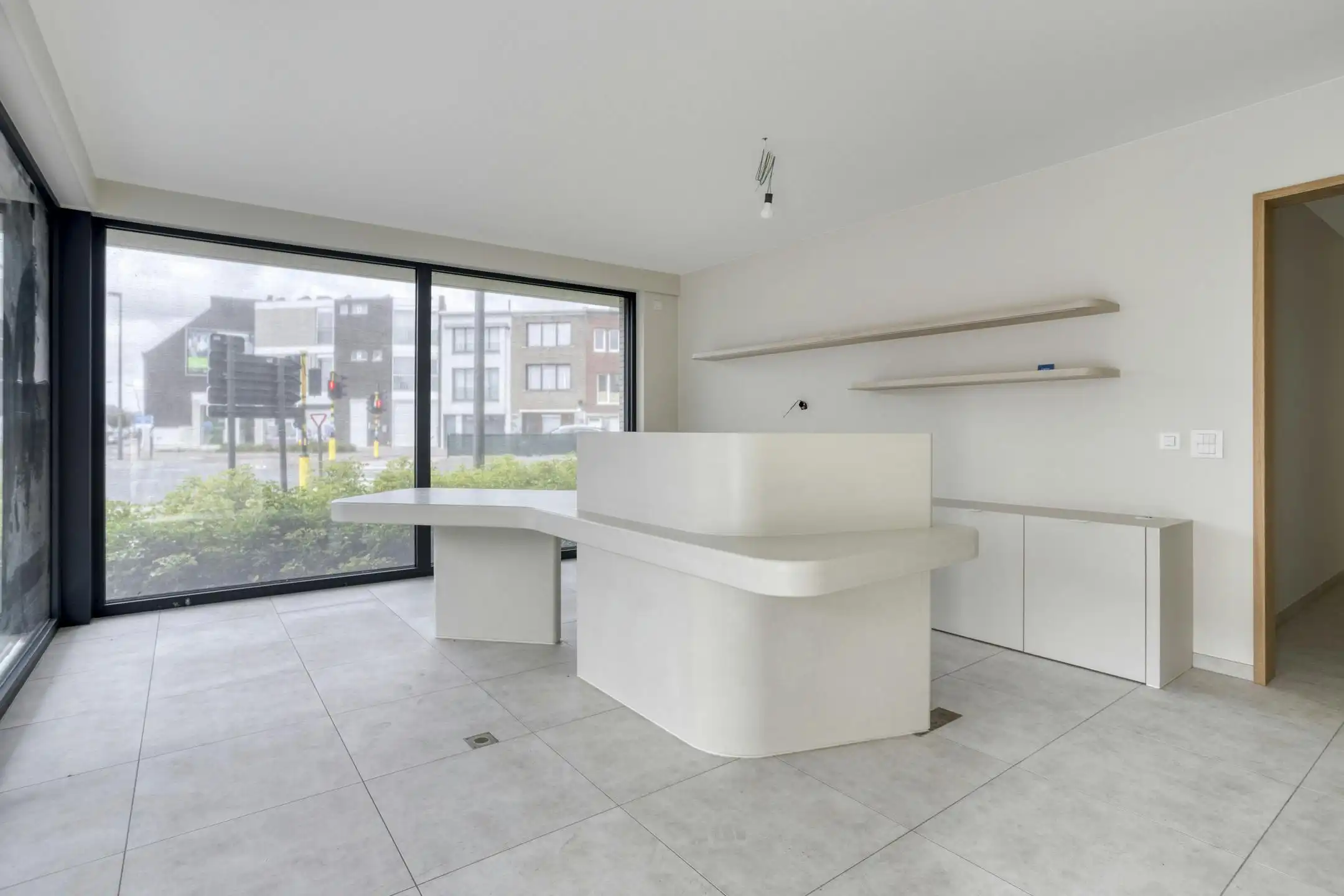 Modern appartement met mogelijkheid tot kantoor of praktijk foto 8