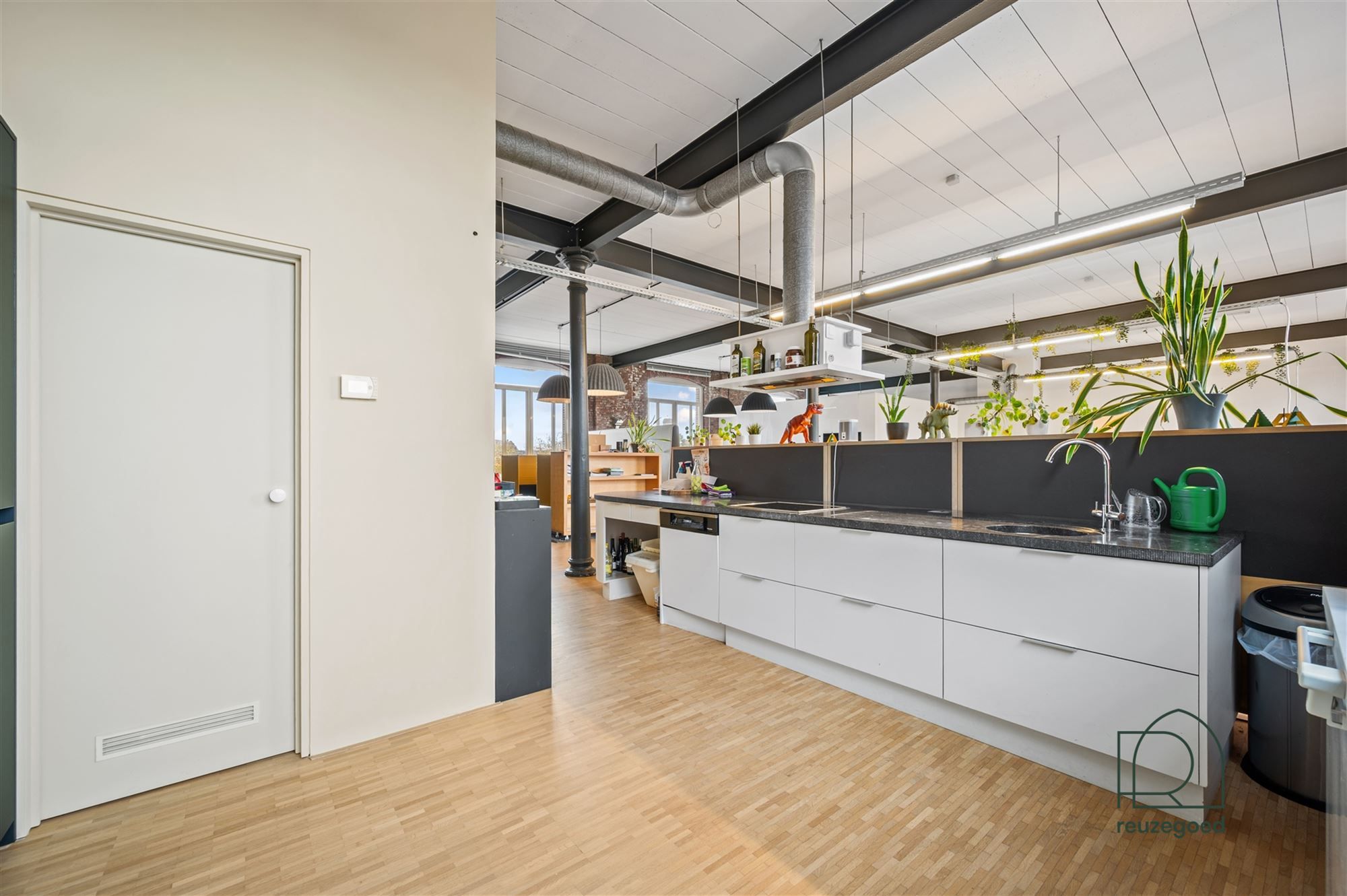 Unieke loft te koop in Mechelen wonen in de iconische Usine à Vapeur foto 6
