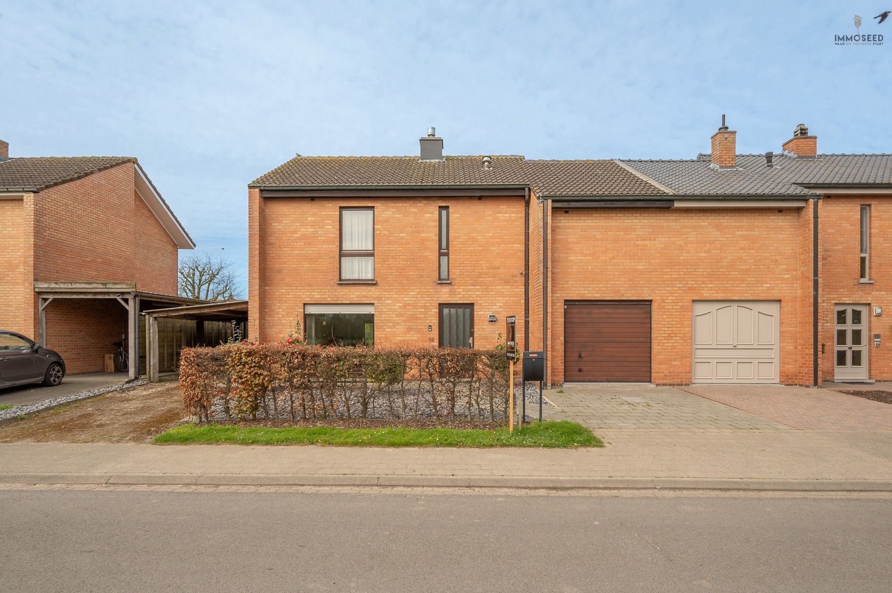 Hoofdfoto van de publicatie: Ruime woning met landelijk karakter