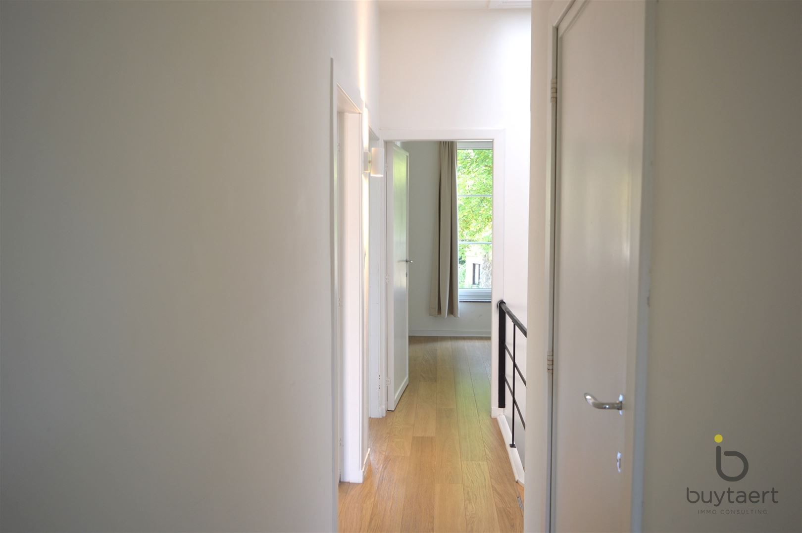Een authentiek Art-Deco woning  in het welgekende "Pullhof". foto 20