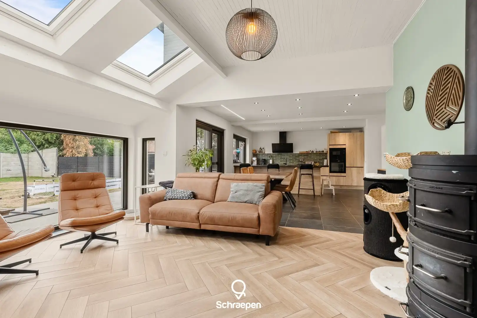 Instapklare én energiezuinige woning (222 m²) op zuidelijk perceel van 8,88 are te Zonhoven! foto 2