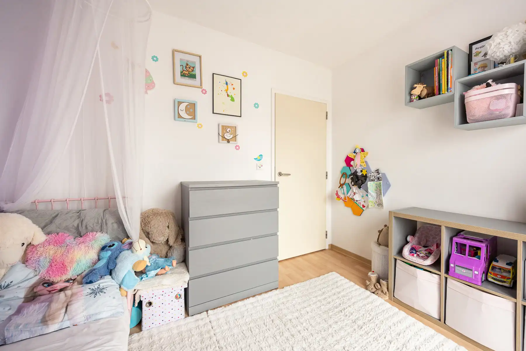 Instapklaar appartement met twee slaapkamers in Rijkevorsel foto 14