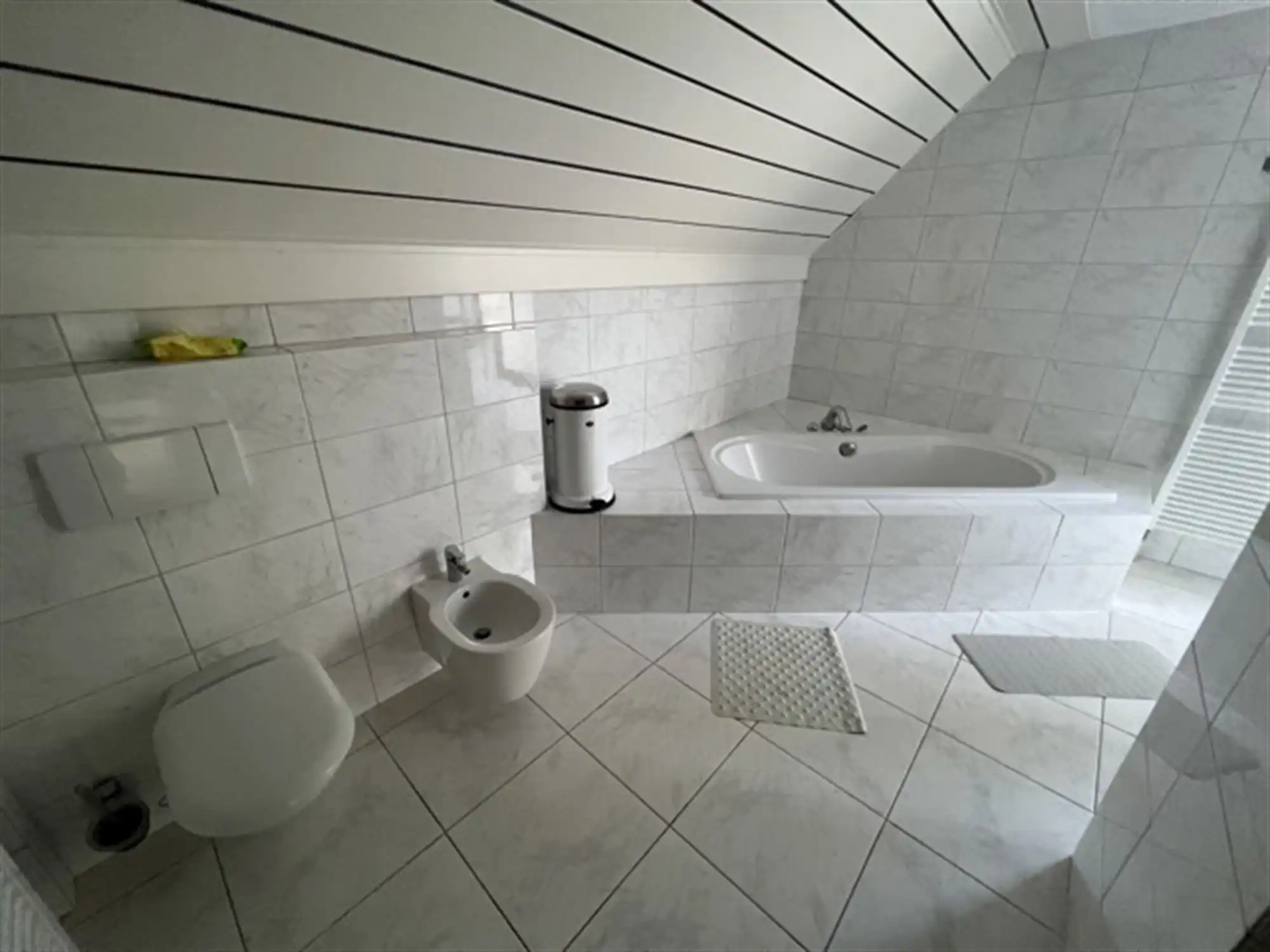 Unieke villa gelegen op grote grond (5.361 m²) foto 25