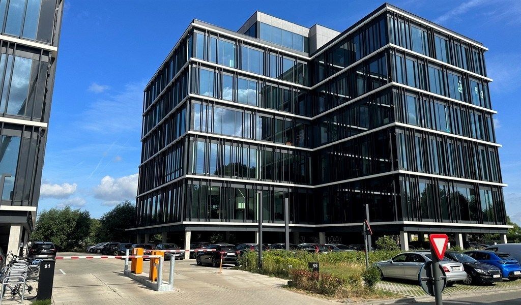 Full service kantoren in d'Office Gent aan The Loop foto {{pictureIndex}}