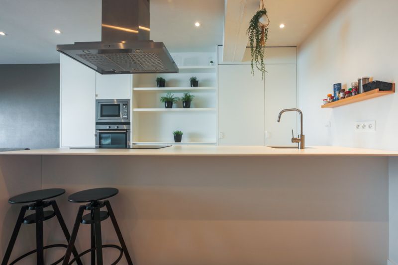 instapklaar, centraal gelegen 2- slaapkamer appartement met terrasje en kelder. Energielabel B, Elektr. goedgekeurd... foto 6