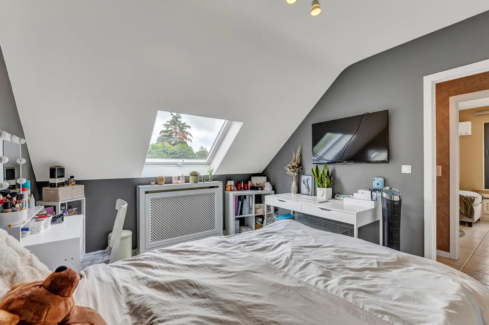 Prachtig, instapklare woning op een rustige locatie foto 17