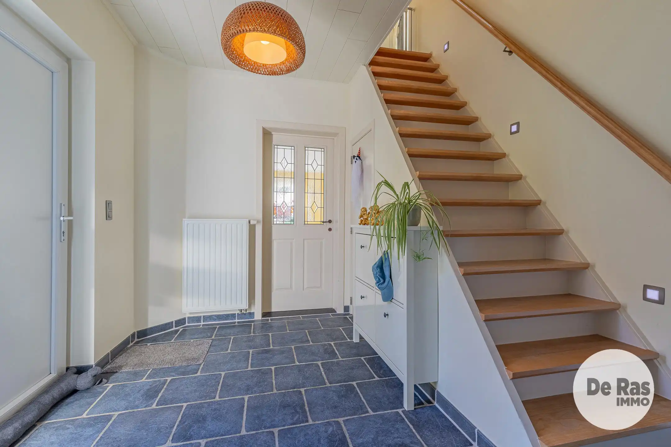 HAALTERT- Karaktervolle woning met 4 slpk. en prachtige tuin foto 13