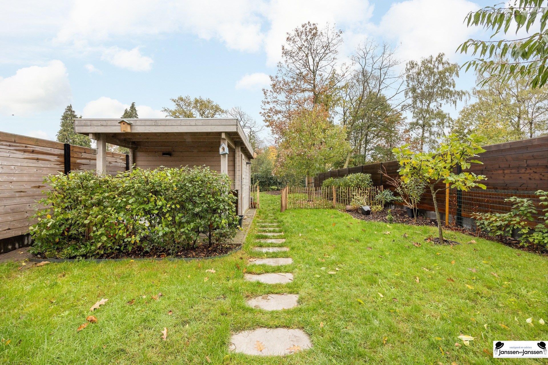 Moderne energiezuinige woning met hoogwaardige afwerking foto 25