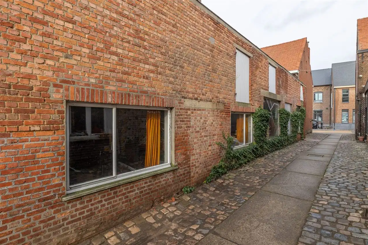 Woning met 3slk, tuintje en werkhuis foto 43