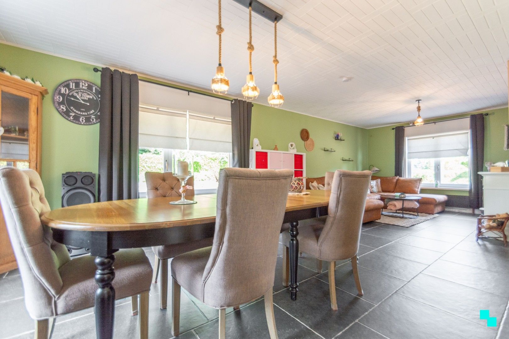 Ruime woning nabij de Makegemse bossen foto 7