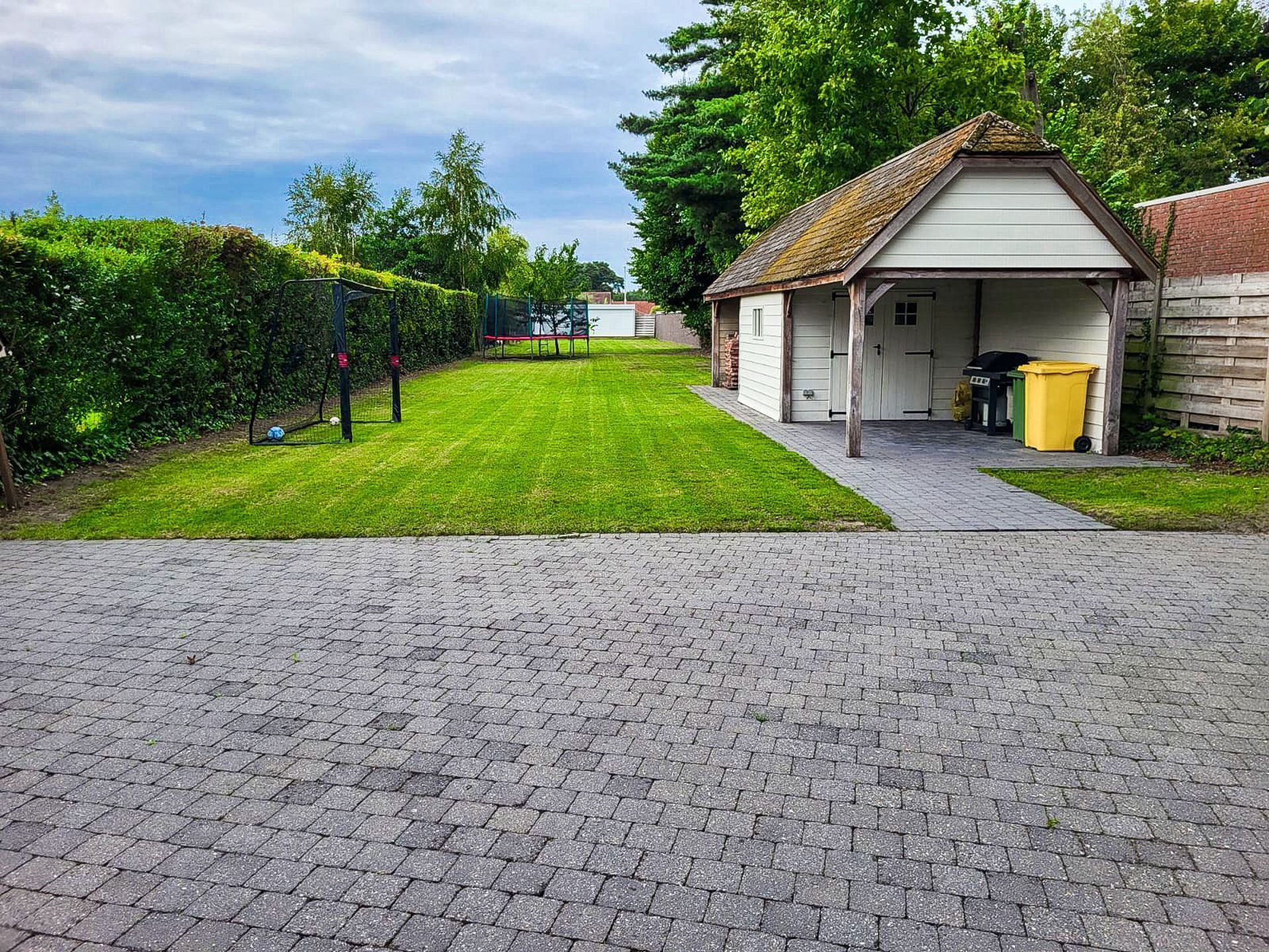 Kwalitatief gerenoveerde woning foto 26