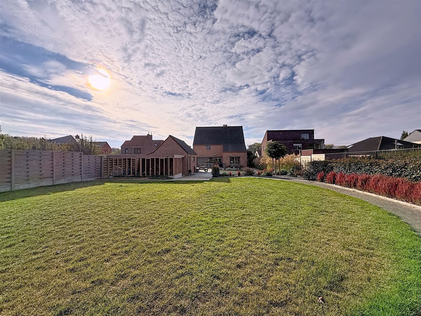 Instapklare woning, 3/5 slpks, tuin, terrassen, garage, 12a 65ca foto 38