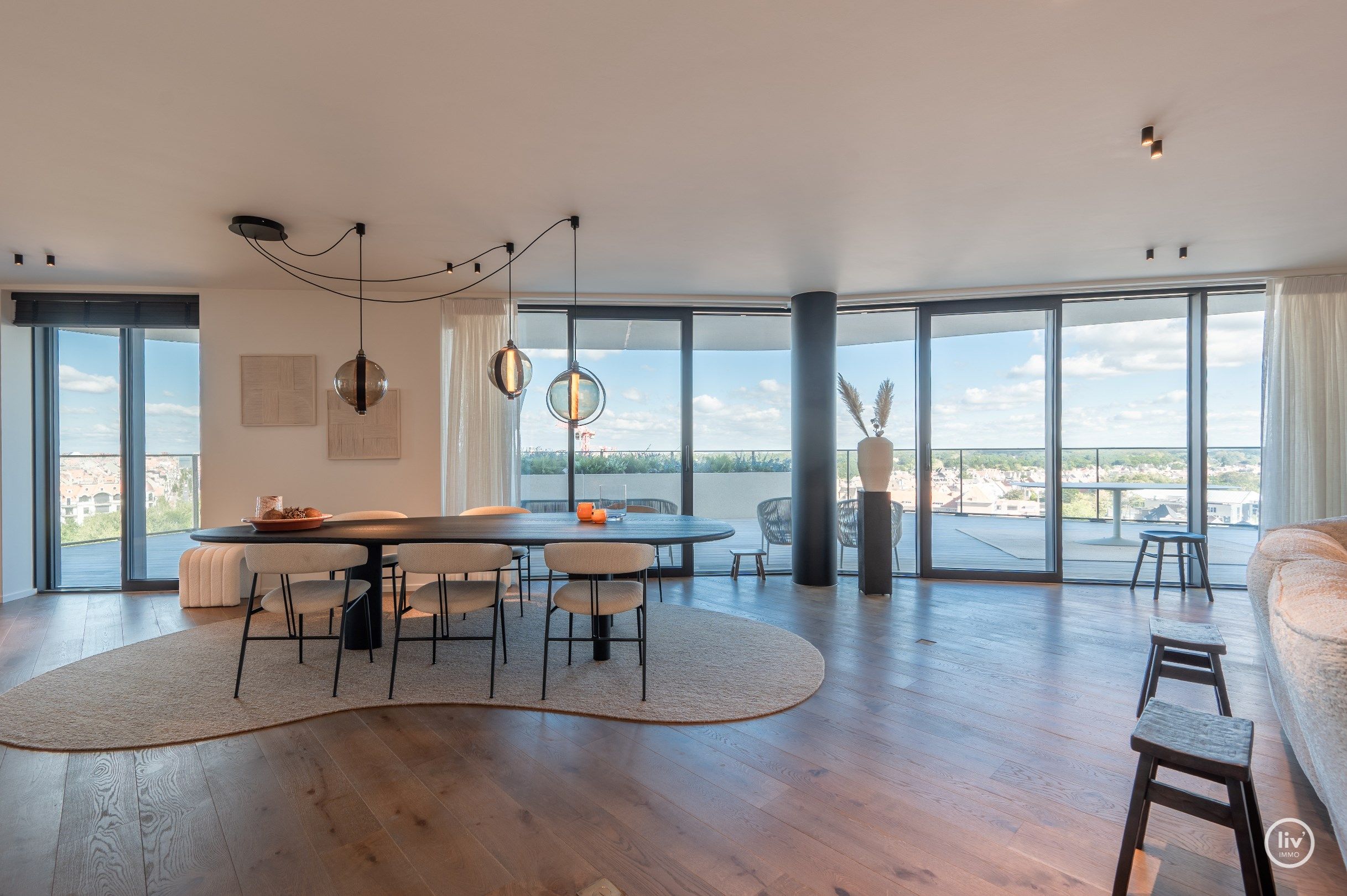 Luxueus , dubbel appartement (208 m2) met magnifieke zichten gelegen in residentie 'the tower' in Duinenwater.  foto 1