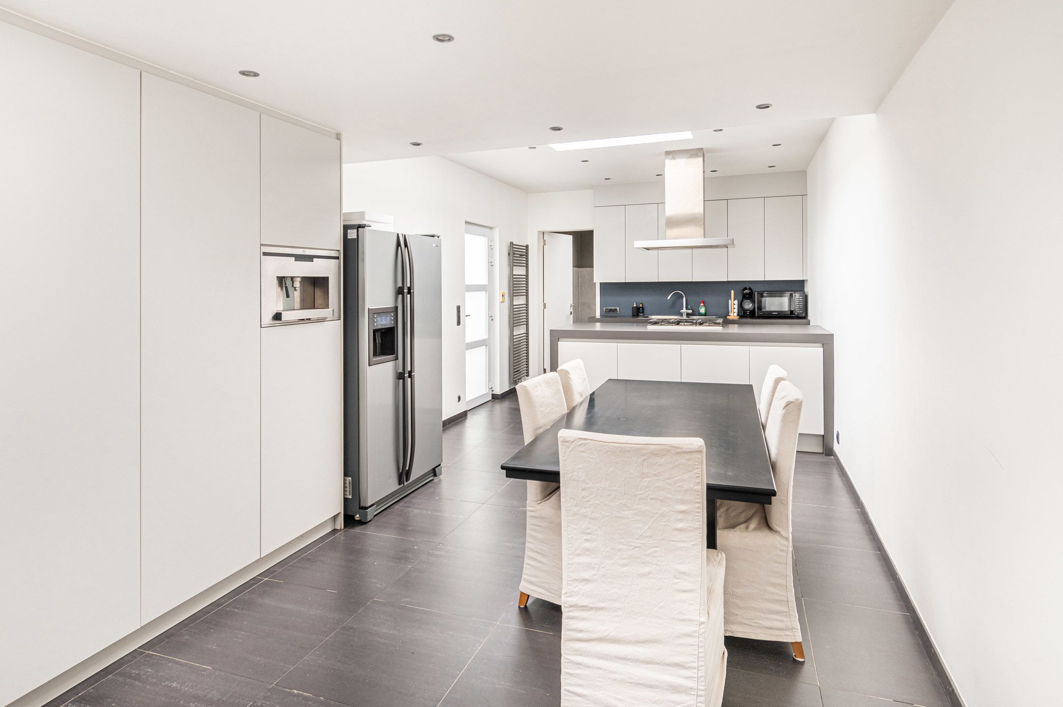 Instapklare starterswoning in hartje Blaasveld foto 3