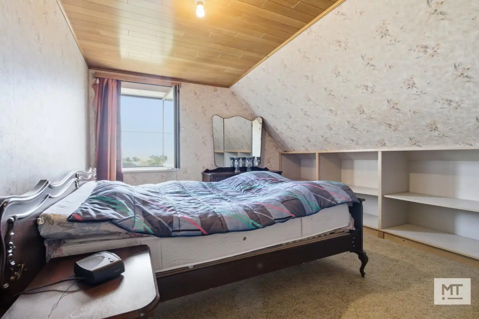 Te renoveren alleenstaande woning op een landelijke locatie in Wijtschate foto 16