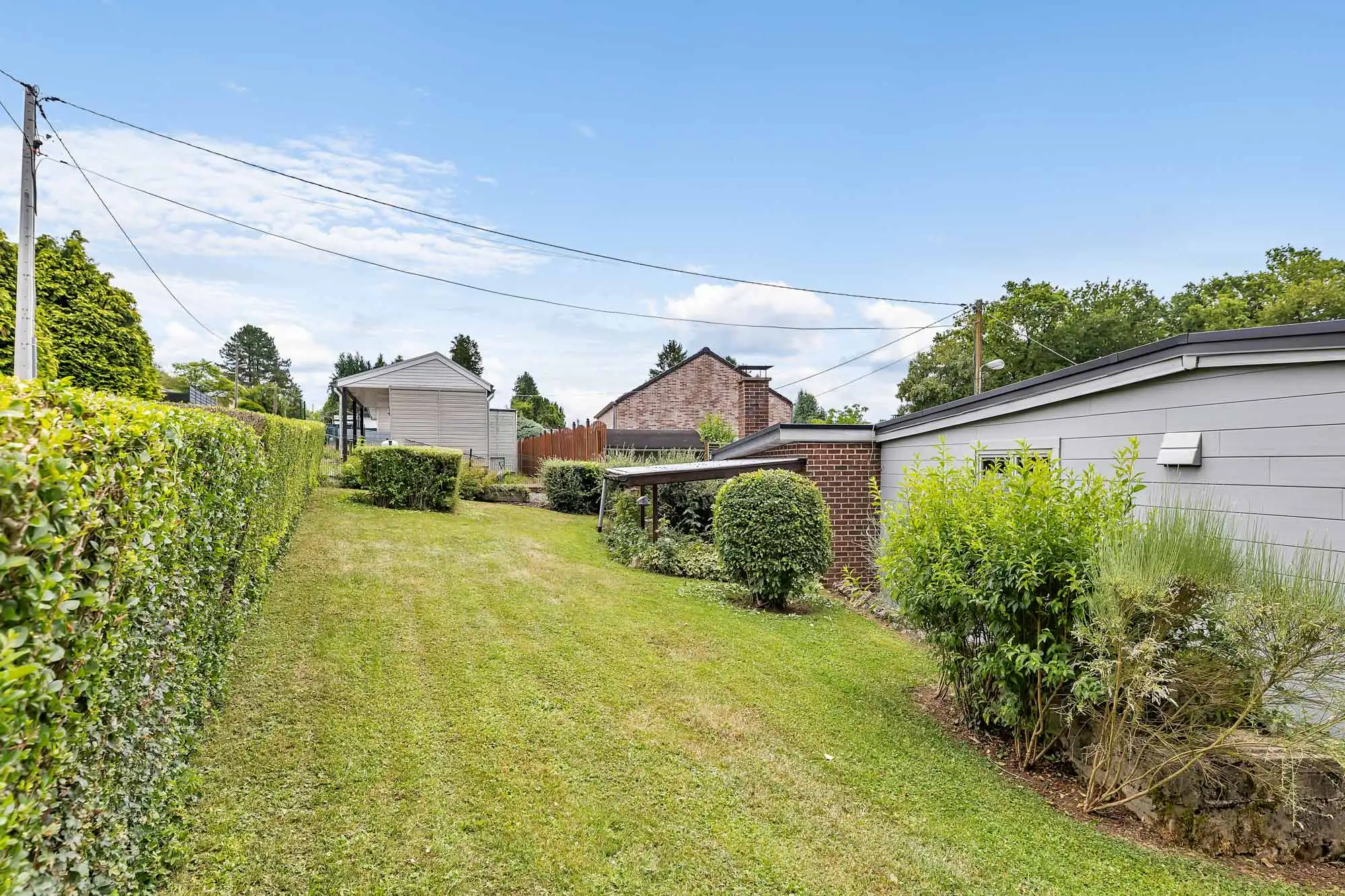 Instapklare bungalow te koop met grote tuin foto 17