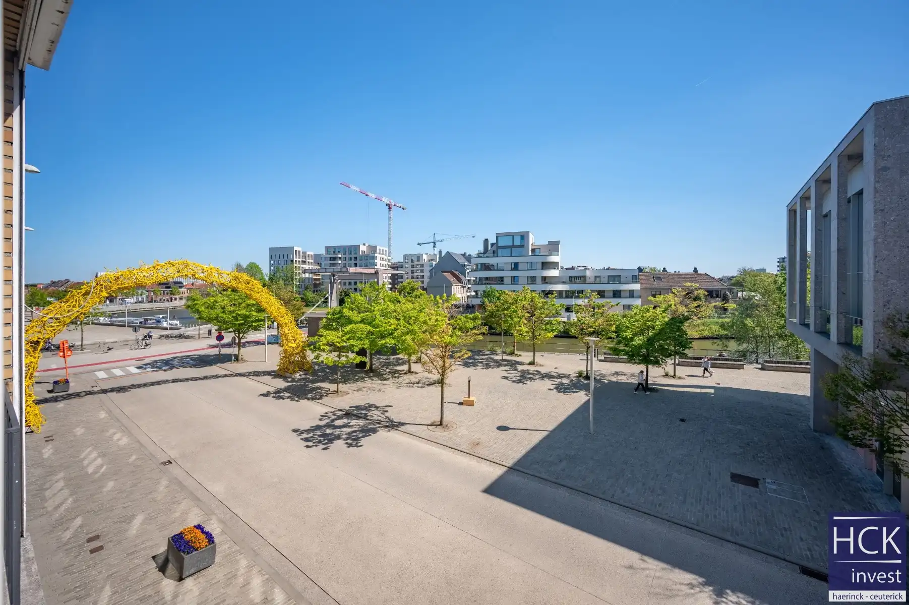 DEINZE - Knap 2 SLPK appartement met prachtig zicht op toplocatie! foto 7