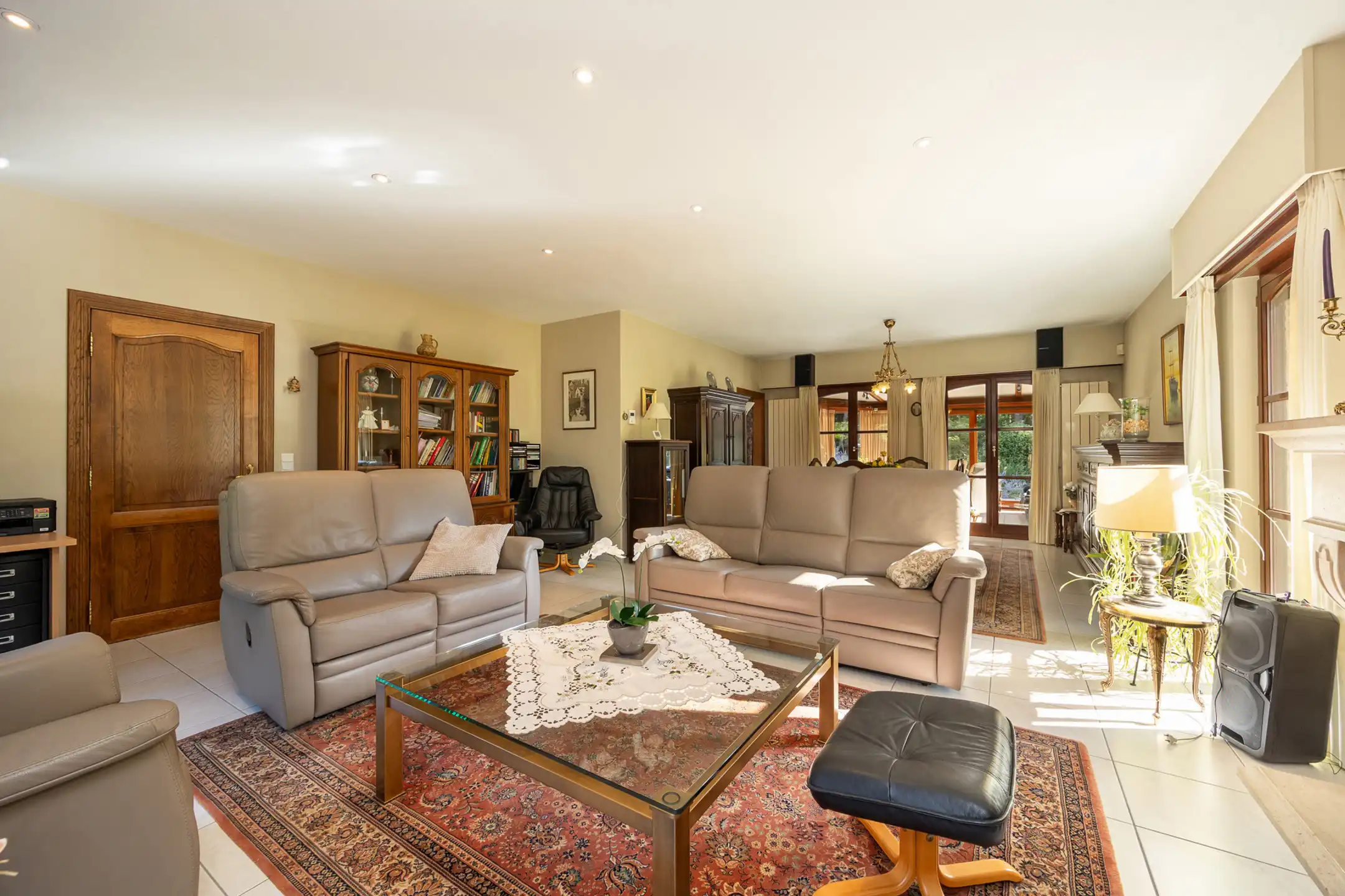 Ruime villa met prachtige tuin te Bonheiden foto 4