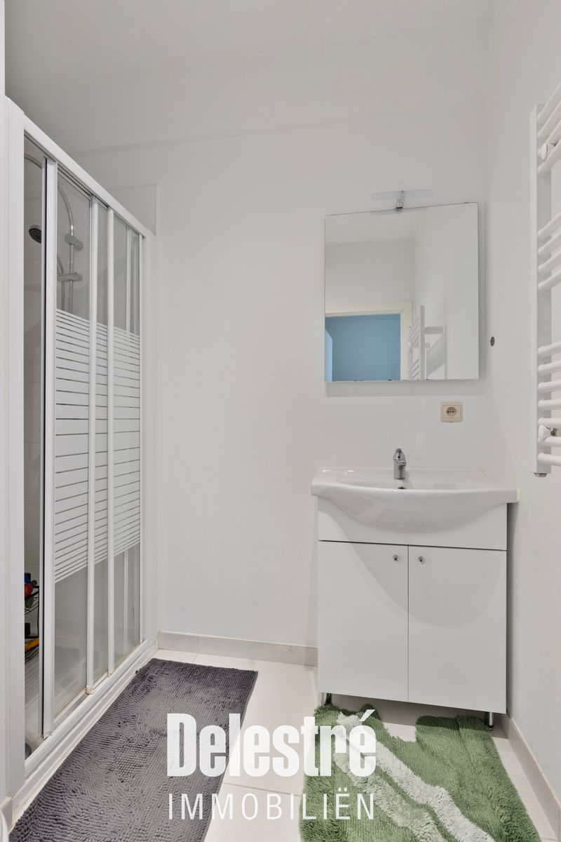 MODERN APP. 2 SLPK. INCLUSIEF PARKING foto 16