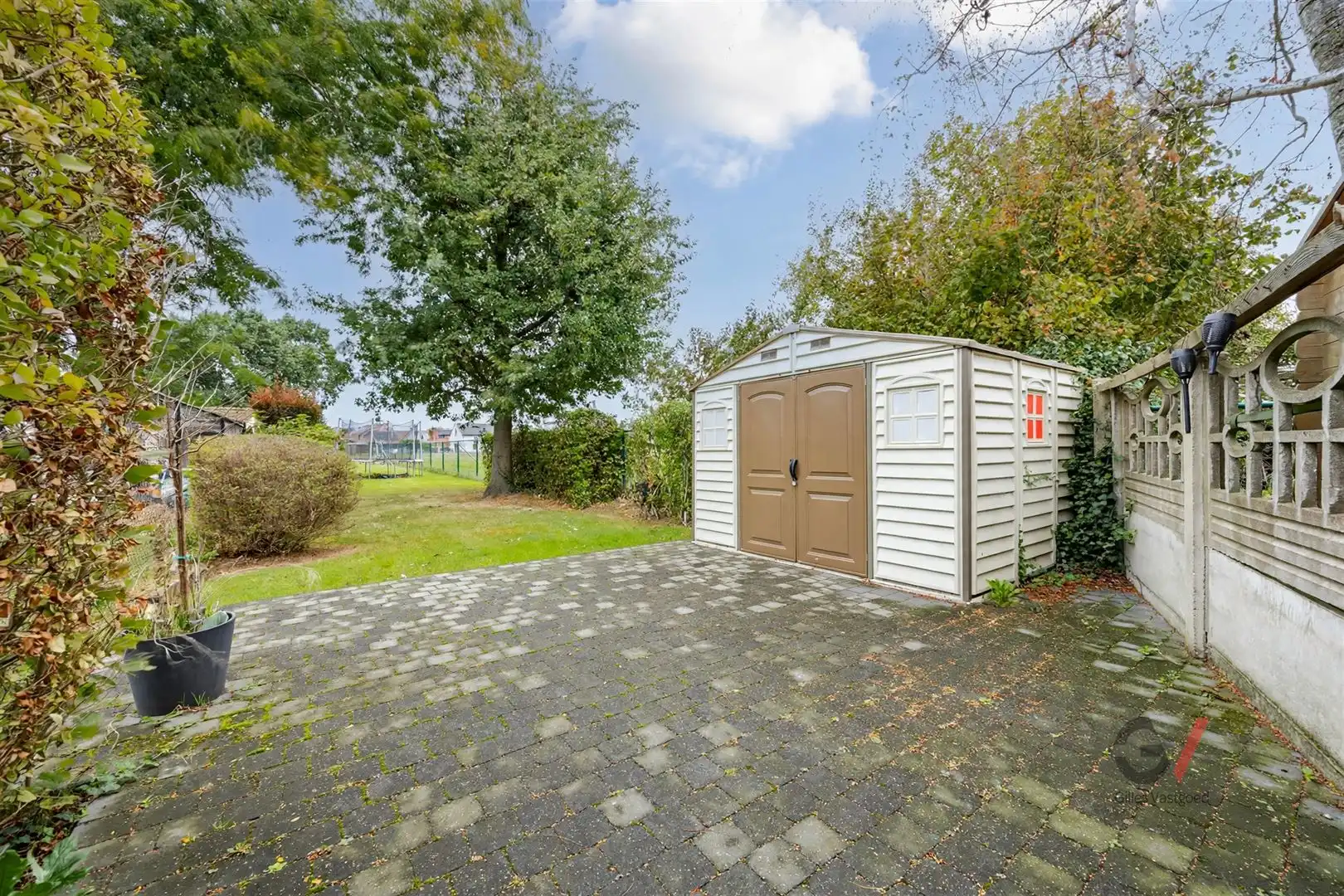 Karaktervolle woning met diepe tuin op een toplocatie foto 10