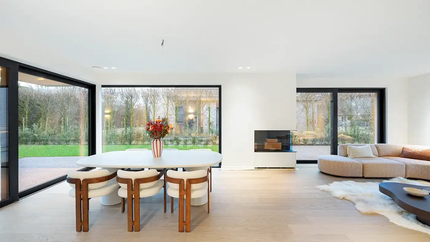 Moderne nieuwbouwvilla voorzien van alle luxe in een hedendaags comfort. foto 8