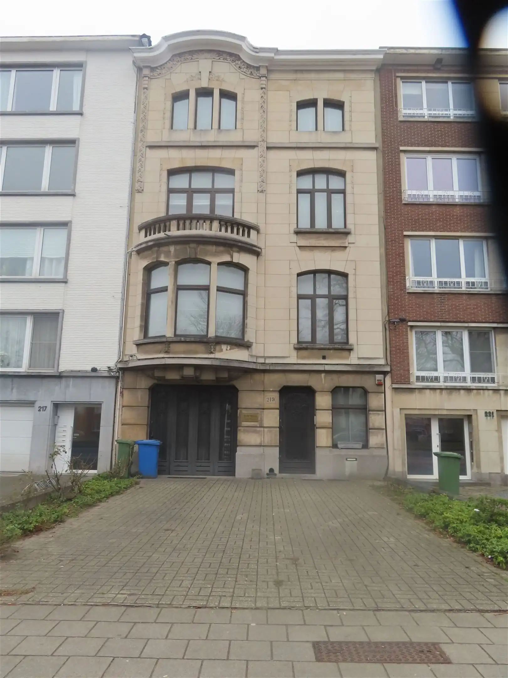 Woning ideaal voor vrij beroep of co-housing! foto {{pictureIndex}}