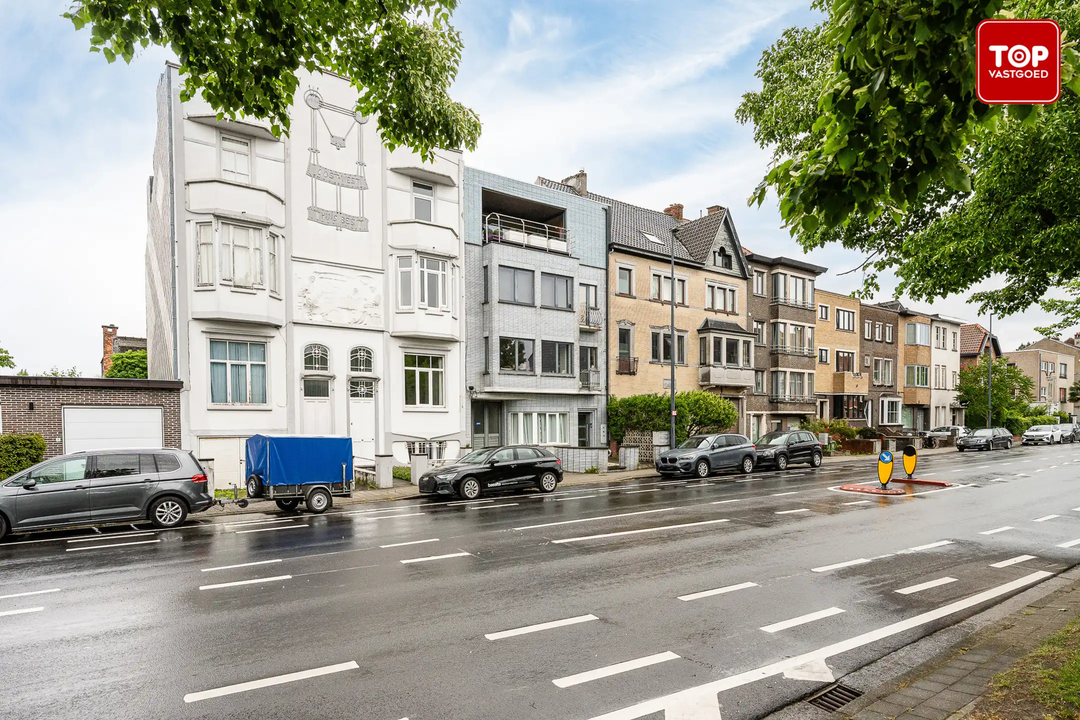 Hoofdfoto van de publicatie: Te renoveren appartement met privé-ingang en tal van mogelijkheden.