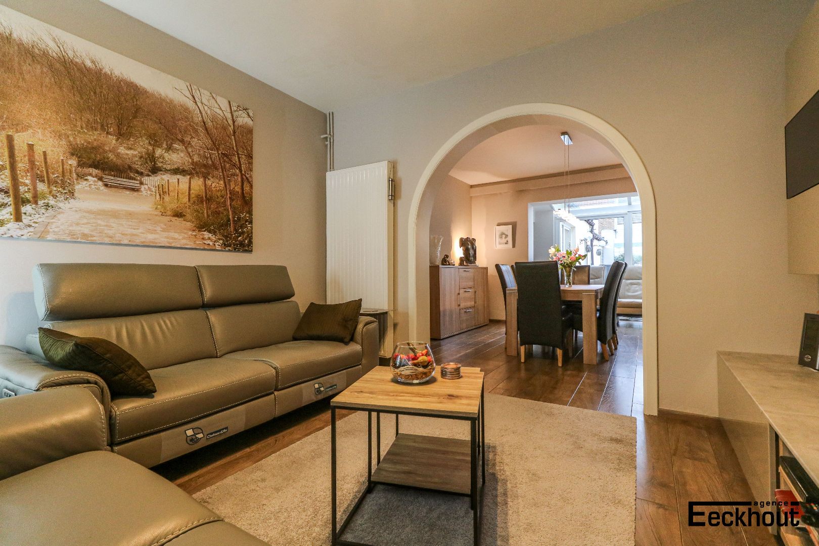 Instapklare en gezellige rijwoning met 4 slaapkamers en zonnige koer te Bredene-Duinen! foto 6