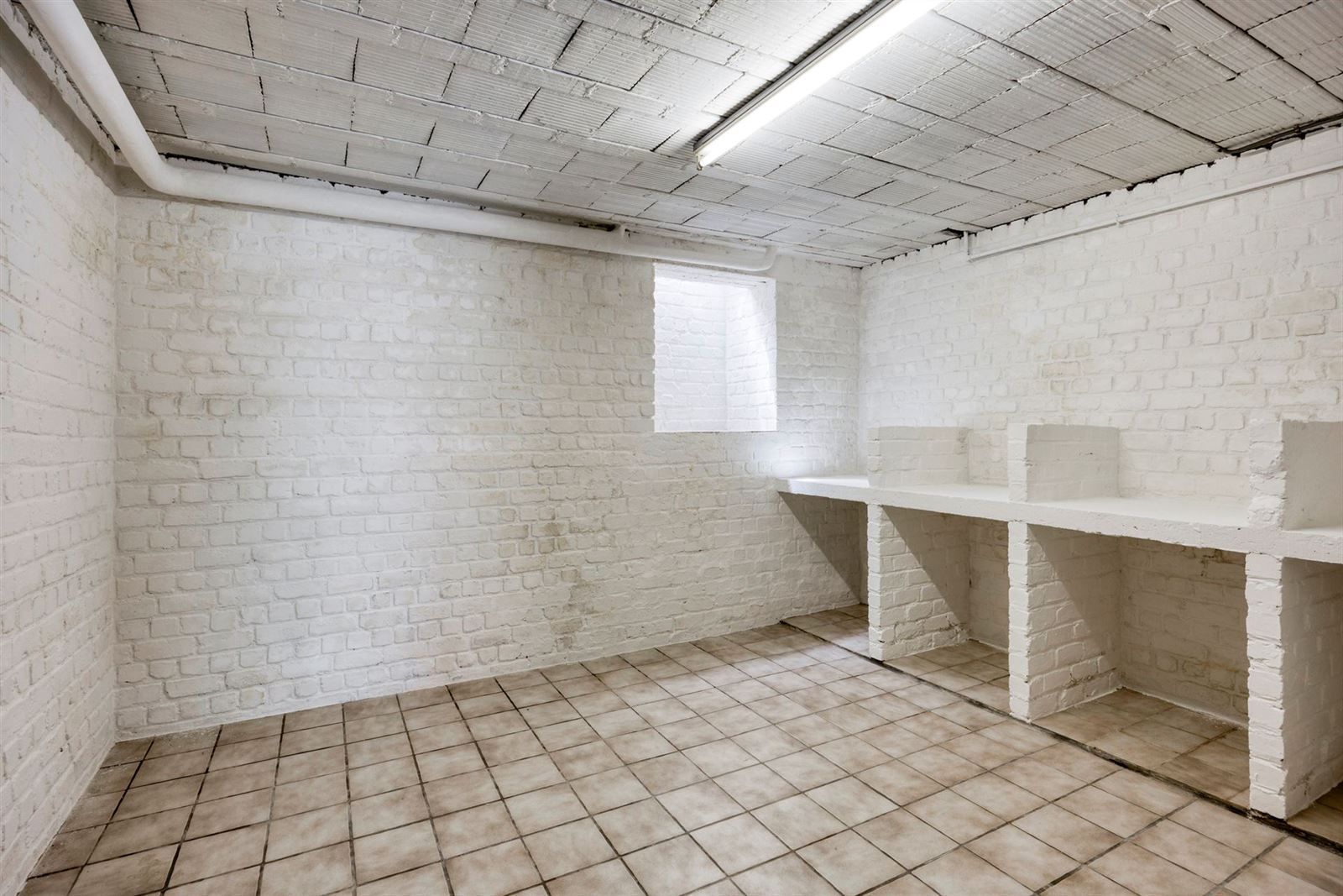 Ruime en zeer goed onderhouden 3-gevelwoning (EPC C) met garage foto 25